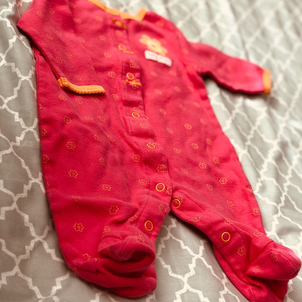 Onsie - Picture 3 of 7